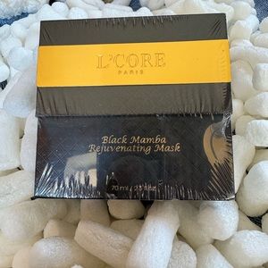 L’core Black mamba rejuvenating face masks